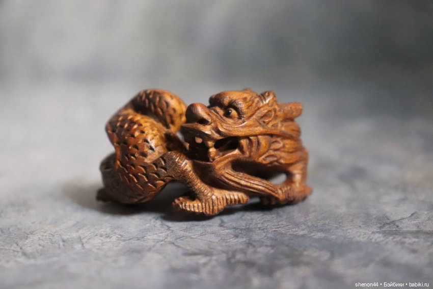 Нэцкэ "Дракон" — Статуэтки