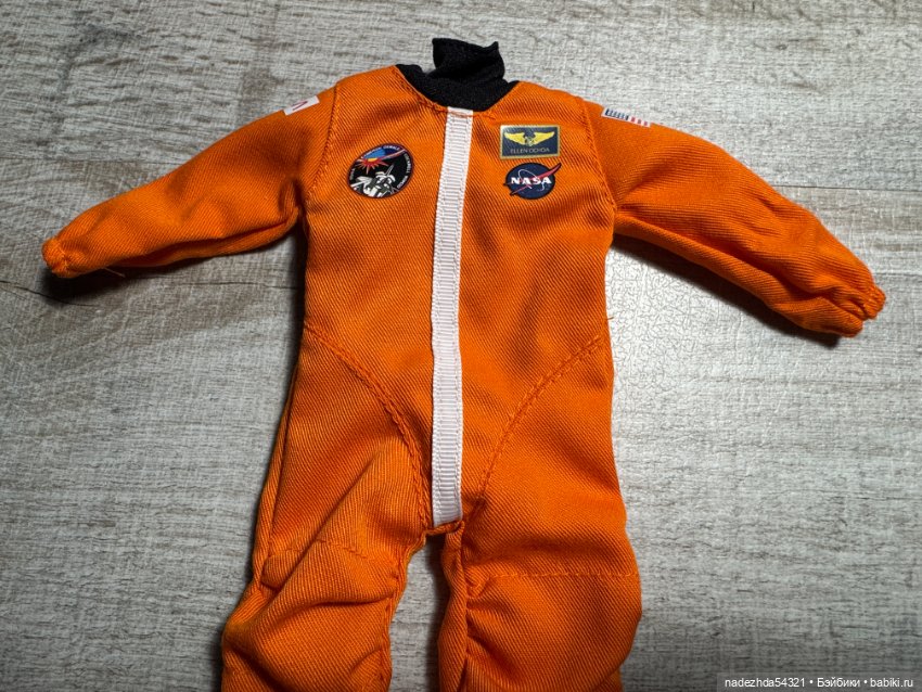 Аутфит Барби Эллен Очоа "Вдохновляющие женщины" (фото 3)