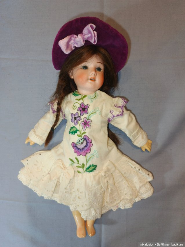 Платье и шляпка для антикварной куклы или винтажной, подойдет на Паоло Рейна