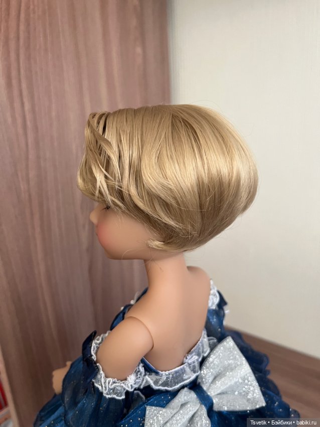 Короткие парички 8-9 для кукол Руби Ред и других