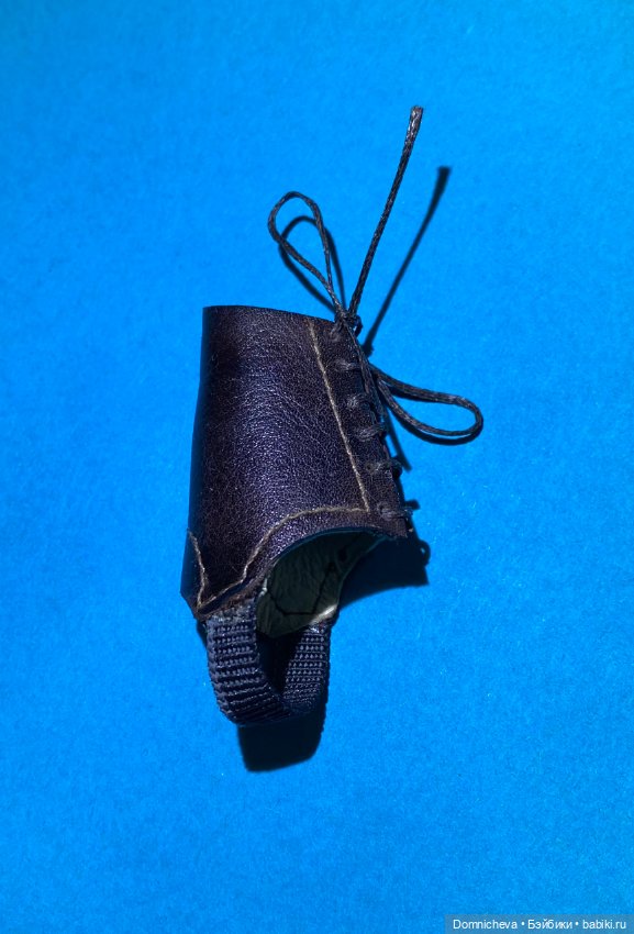 Необычная обувь для Томми (фото 6)