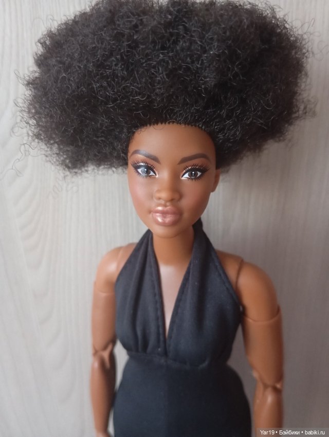 Кукла Barbie Looks 2 Elle (фото 6)