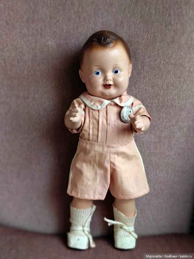 Baby Sandy в оригинальном аутфите