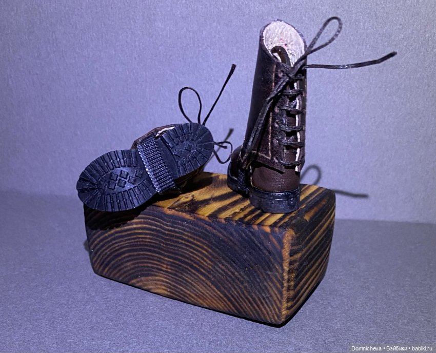 Необычная обувь для Томми (фото 3)