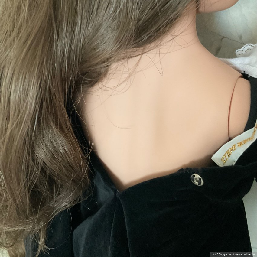 Маленькая принцесса и её обезьянка