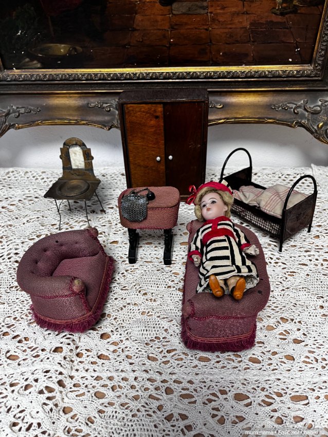 Милая миничка KR с набором мебели рост 17 см (фото 3)