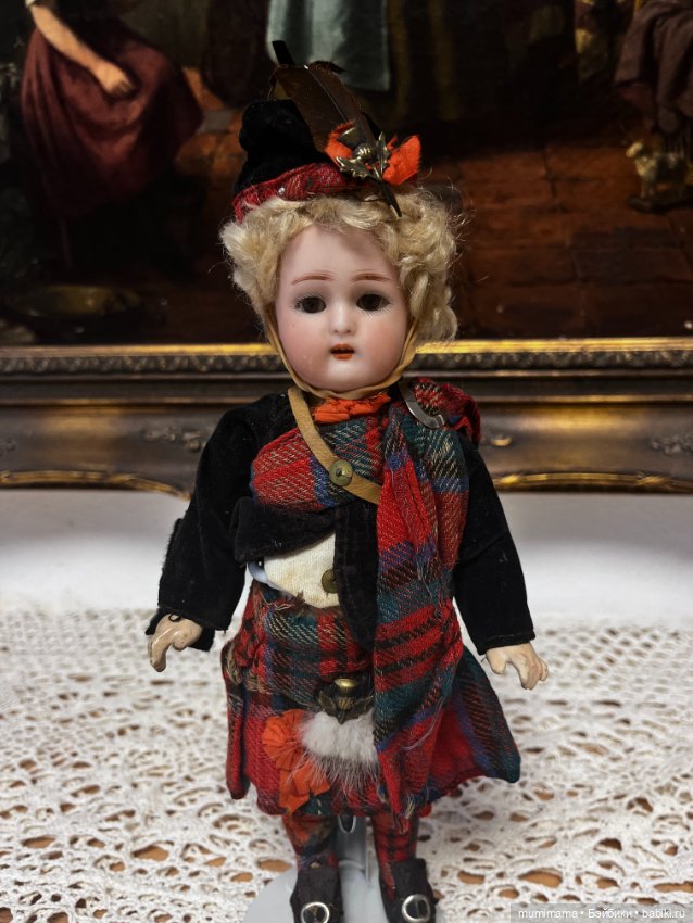 Миничка Kämmer Reinhardt в шотландском костюме рост 25 см (фото 6)