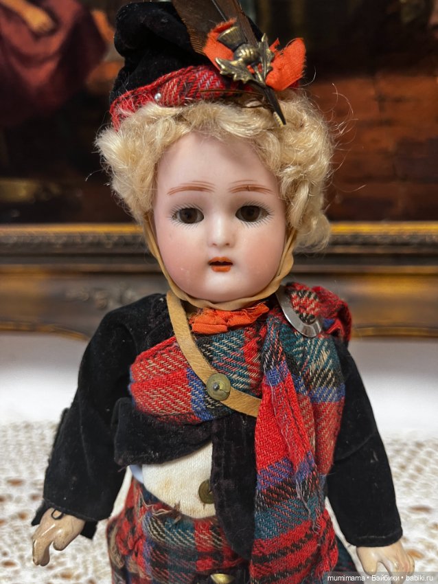 Миничка Kämmer Reinhardt в шотландском костюме рост 25 см (фото 2)