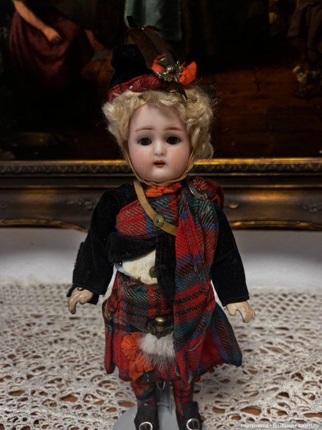 Миничка Kämmer Reinhardt в шотландском костюме рост 25 см (фото 7)