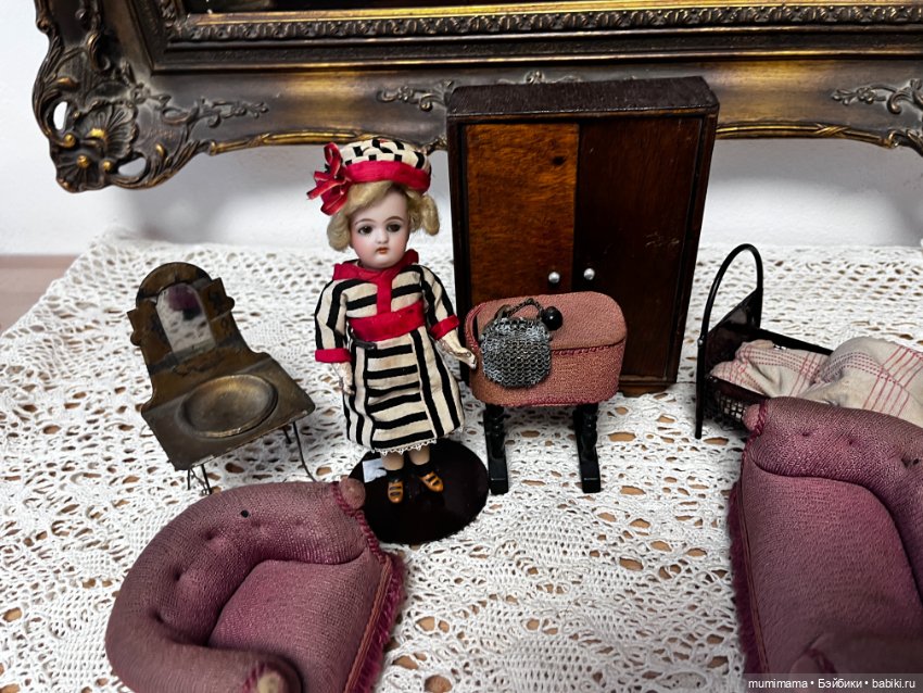 Милая миничка KR с набором мебели рост 17 см (фото 7)
