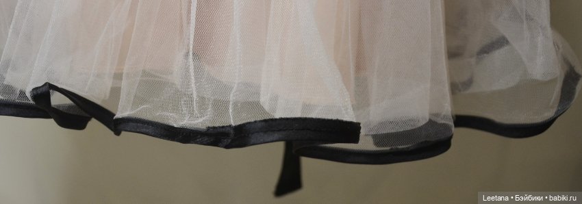 2 платья на больших кукол (фото 9)