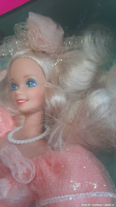 Barbie 1992 года — Винтажные куклы и игрушки детства (фото 3)
