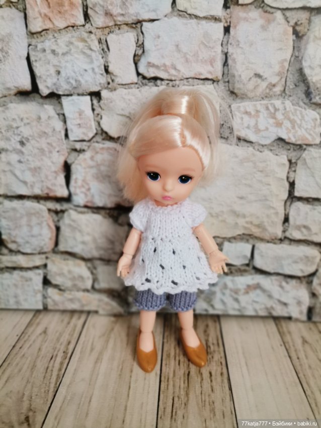 Новая "порция " вязаной одежды для маленькой куколки 11-12см (фото 3)