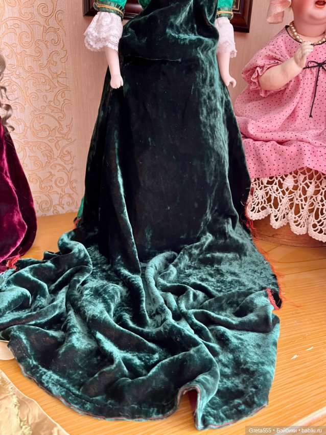 Кусок антикварного шелкового бархата , красивый темно-зеленый цвет (фото 6)