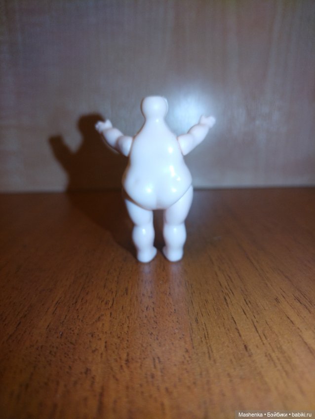 Лот пластиковых тел для маленьких кукол (фото 6)