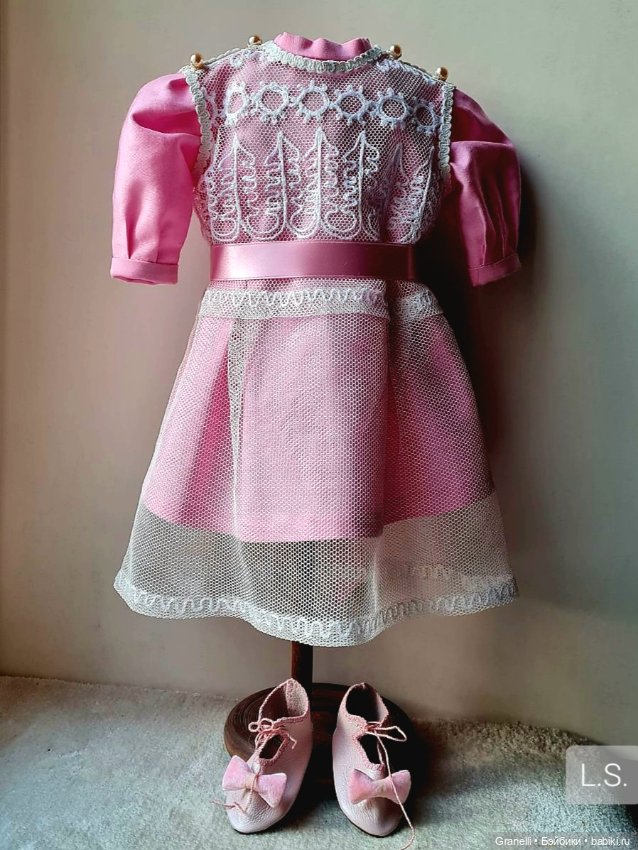 Платье и туфельки для антикварной куклы, комплект (фото 8)