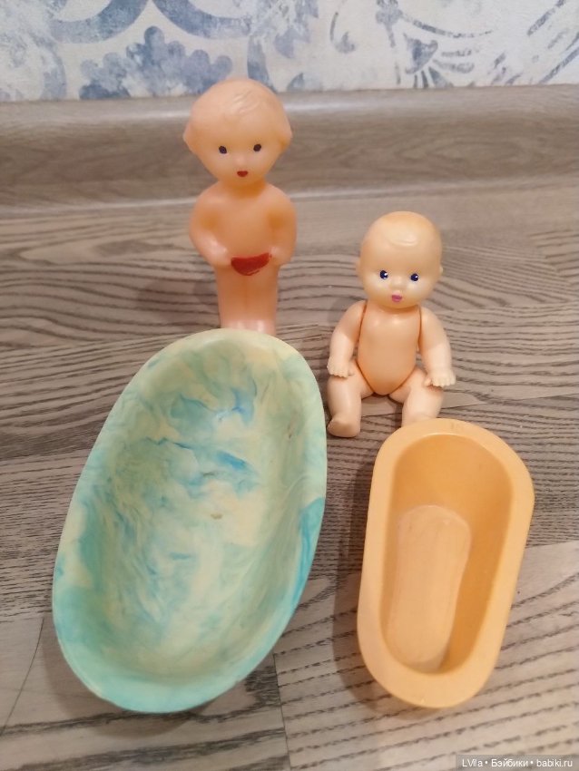 Два пупса Ссср и две ванночки (фото 2)