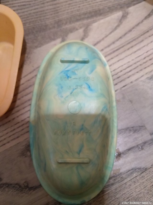 Два пупса Ссср и две ванночки