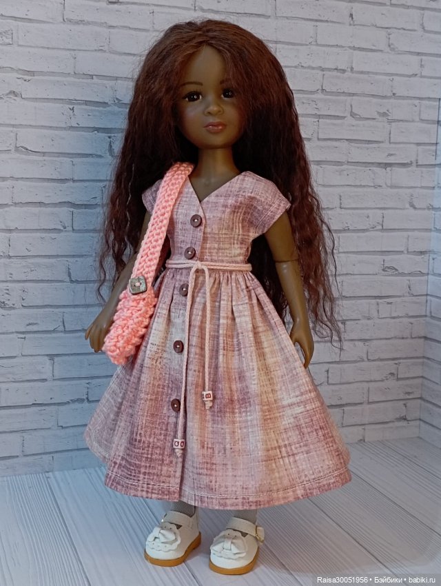 Платье , сумка для кукол Руби Ред 37см