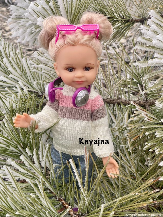 Джемпер , наушники и очки Паола Рейна (фото 3)