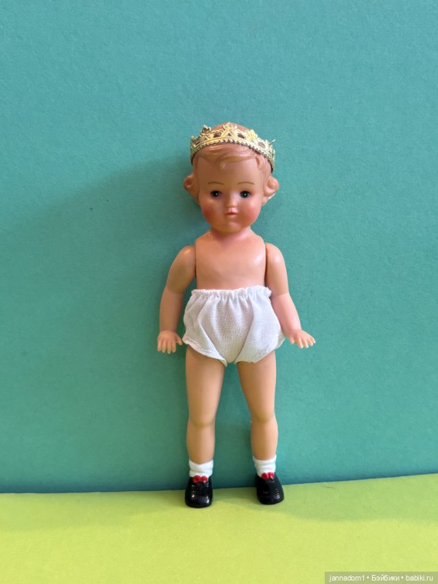 Немецкая куколка Plasticbaby с рельефными волосами, высота 14 см