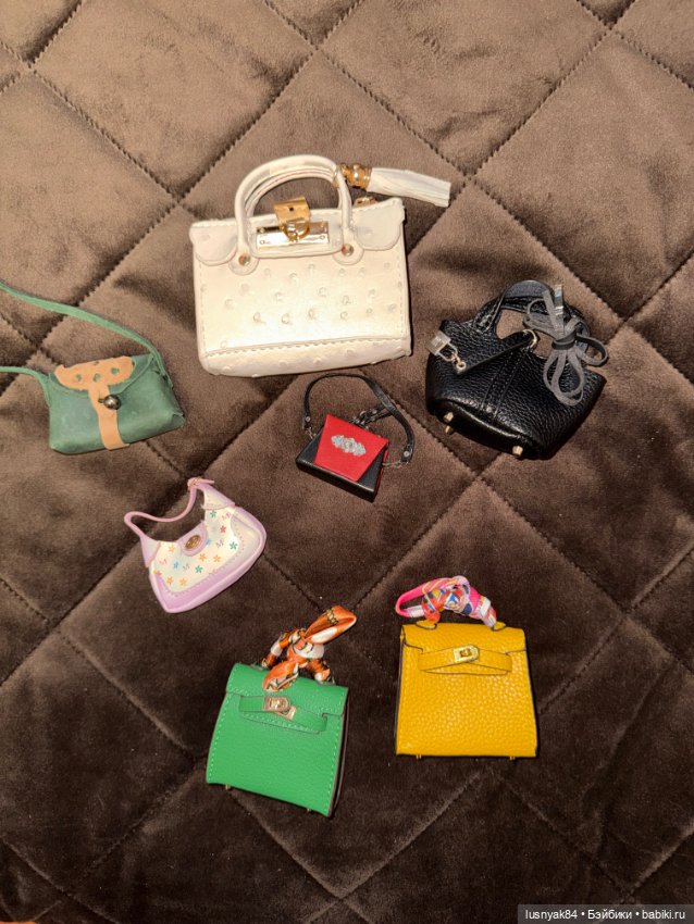 Расхомяк запасов — Шляпы