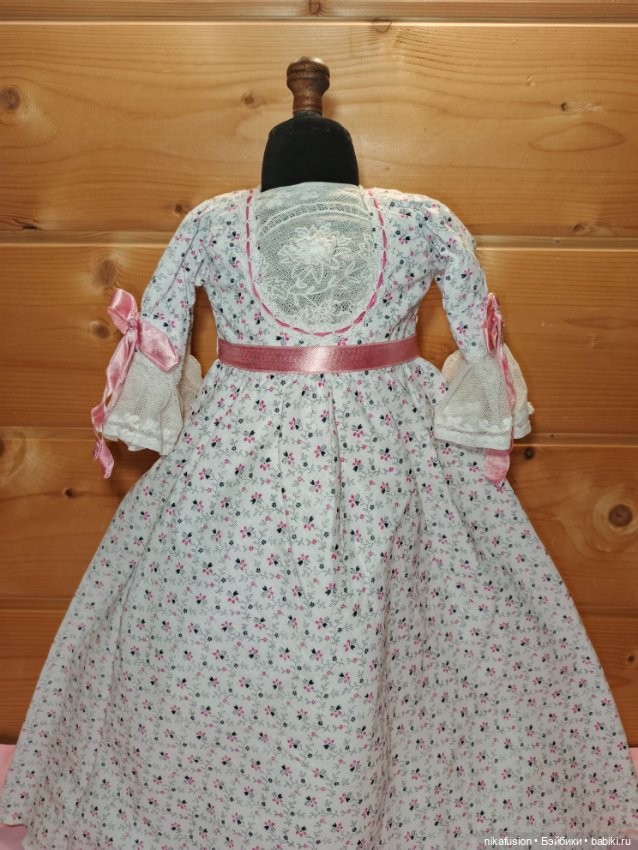 Платье на большую антикварную или винтажную куклу, ростом 65-70 см (фото 2)