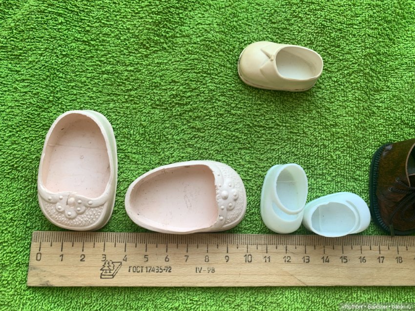Туфельки для разных винтажных кукол одним лотом (фото 2)