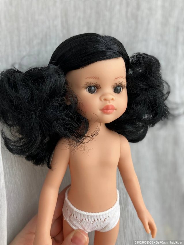 Нора черные хвостики Паола Рэйна