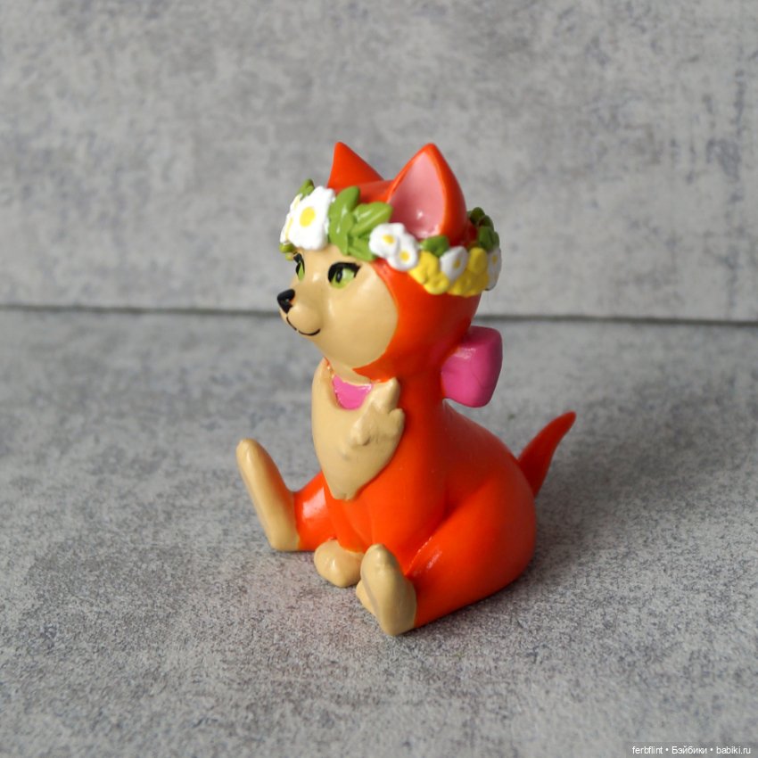 Фигурка котёнок Дина м/ф "Алиса в стране Чудес" (масштаб 1:6) (фото 2)