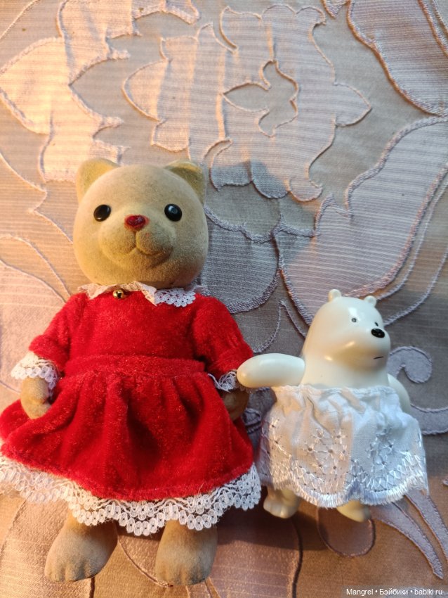 Две милые мишки — Винтажные куклы и игрушки детства