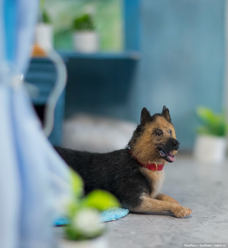 Овчарка для Барби собака в смешанной технике формат 1/6 (фото 8)