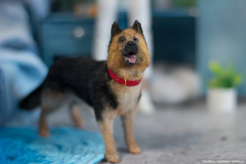 Овчарка для Барби собака в смешанной технике формат 1/6