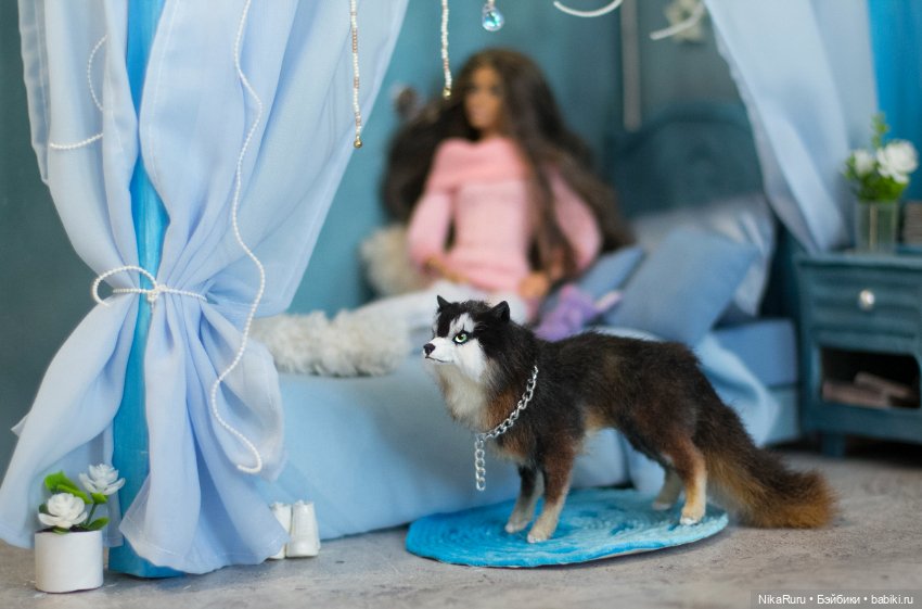 Лайка для Барби собака в смешанной технике формат 1/6 (фото 2)