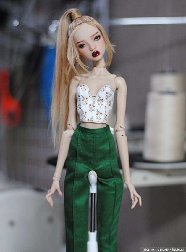 Комплекты для кукол сестер Поповых (Popovy Sisters) (фото 8)