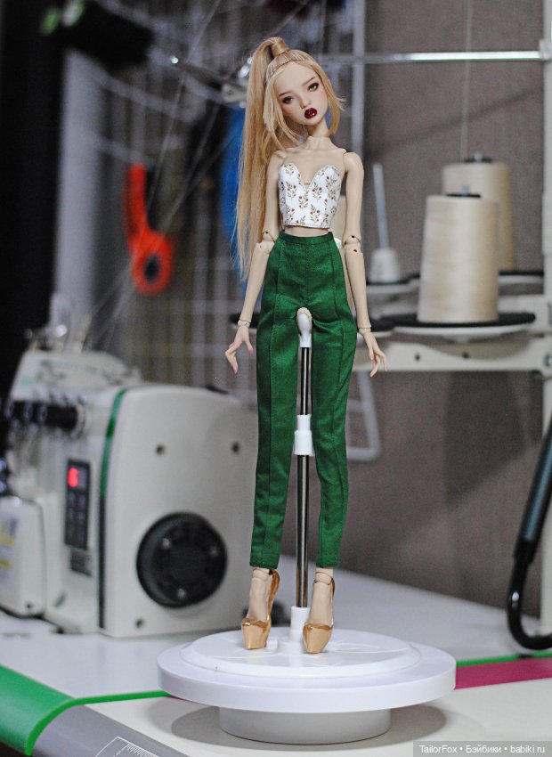 Комплекты для кукол сестер Поповых (Popovy Sisters) (фото 7)