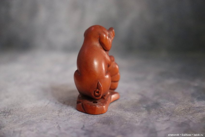 Нэцкэ "Поросенок с тыквой". Винтаж (фото 4)