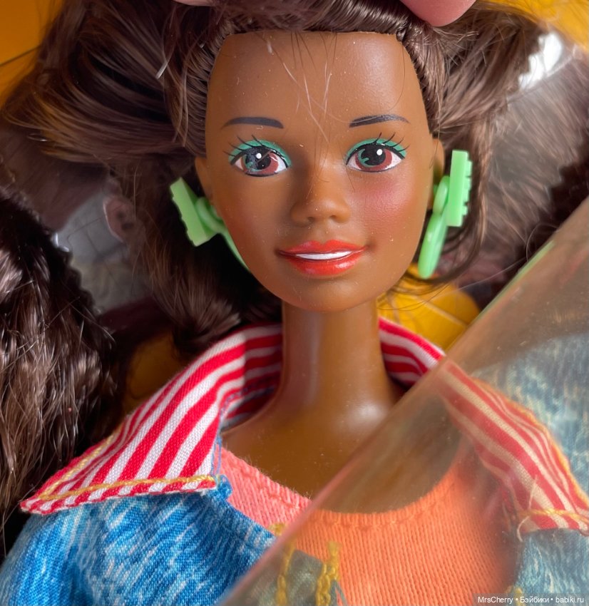 Christie All American Barbie / Reebok edition (фото 7)