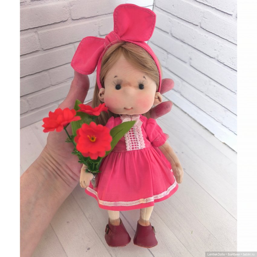 Текстильная куколка ручной работы (фото 7)