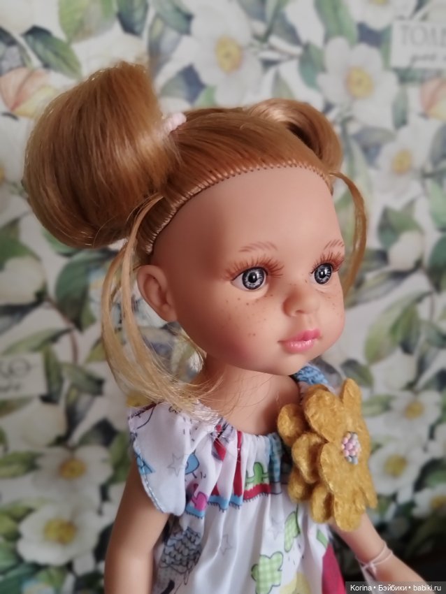 Даша с хвостиками Паола Рейна 2021г