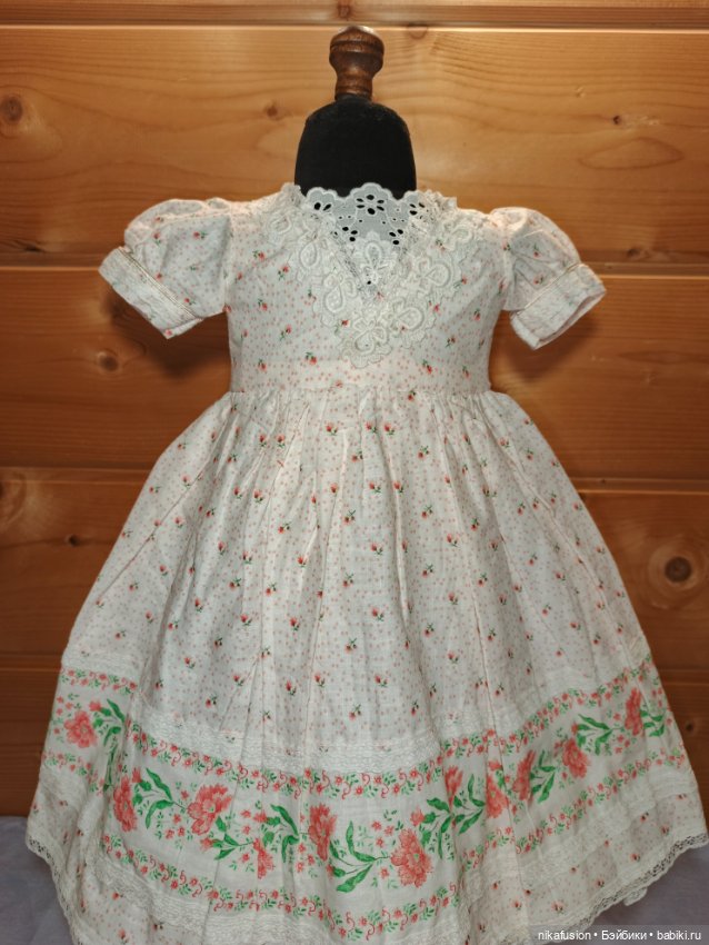Платье на куклу 60 см антикварную или винтажную (фото 2)