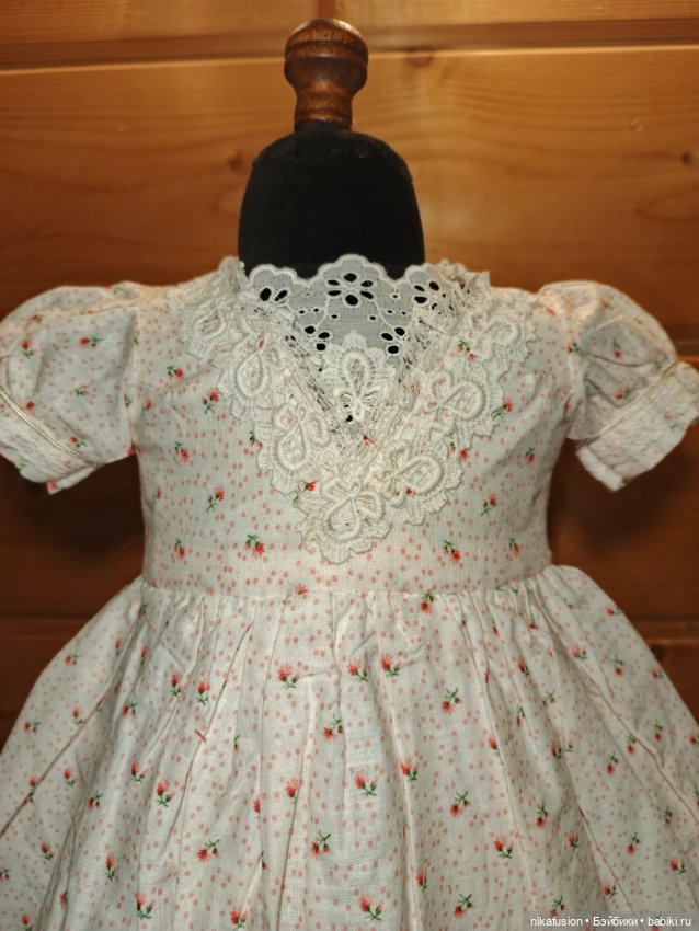 Платье на куклу 60 см антикварную или винтажную (фото 3)
