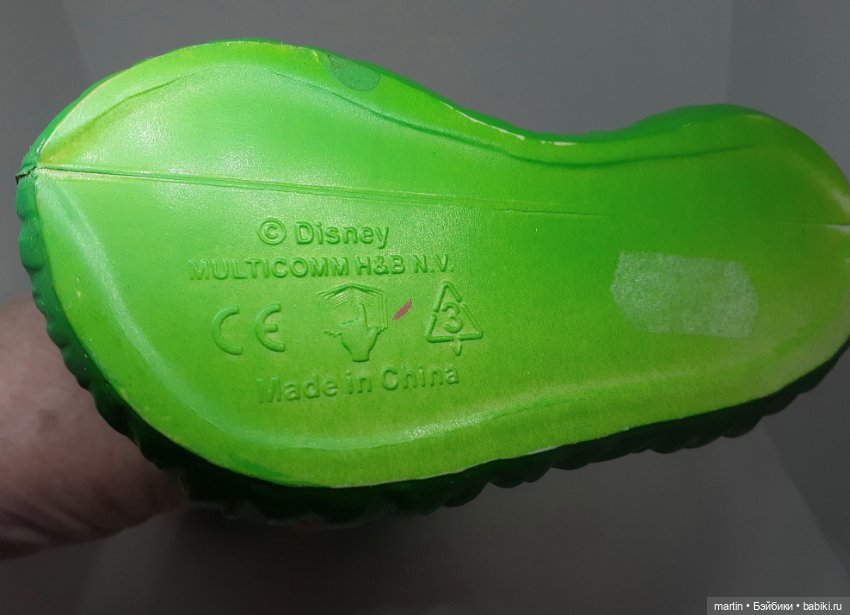 Фигурка Микки Маус-футболист, 23 см (фото 4)