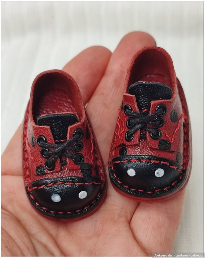 Обувь для кукол Paola Reina