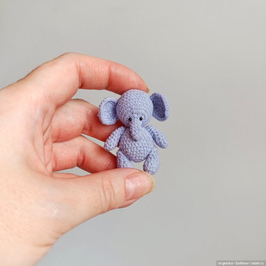 Слоник 4,5 см. Маленький вязаный слон (фото 4)