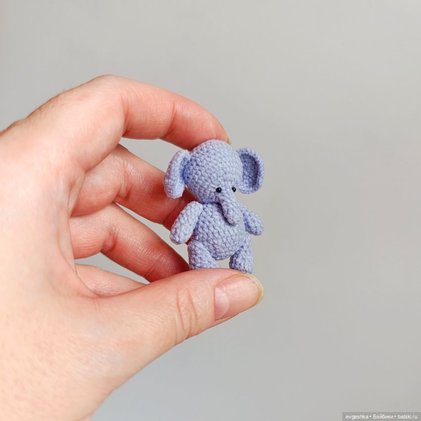 Слоник 4,5 см. Маленький вязаный слон (фото 5)