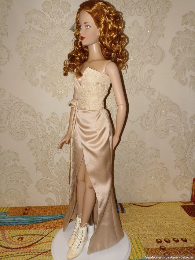 Вечернее платье — Одежда для кукол
