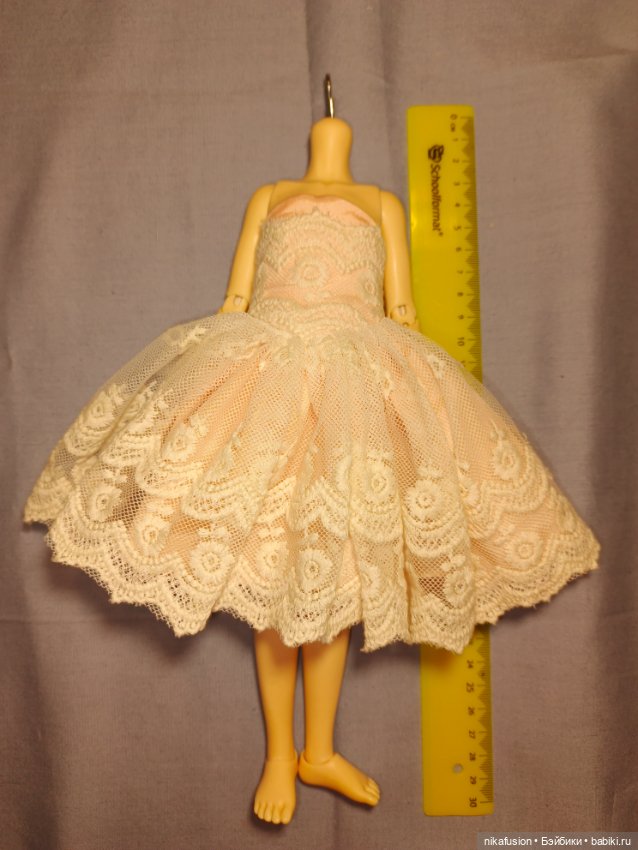 Платье на куклу БЖД 1:6 Fashion шнуровка (фото 6)