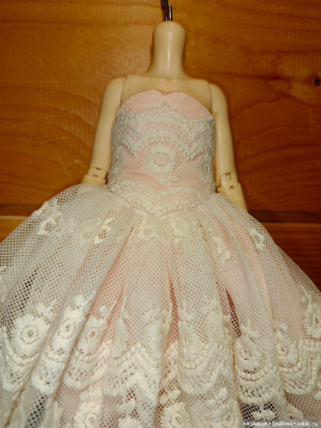 Платье на куклу БЖД 1:6 Fashion шнуровка (фото 4)