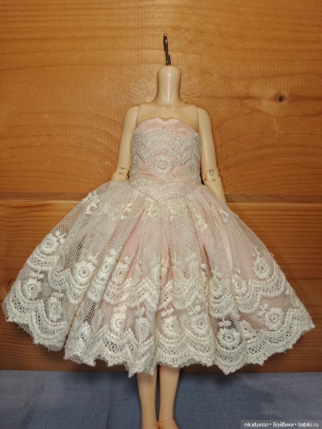 Платье на куклу БЖД 1:6 Fashion шнуровка